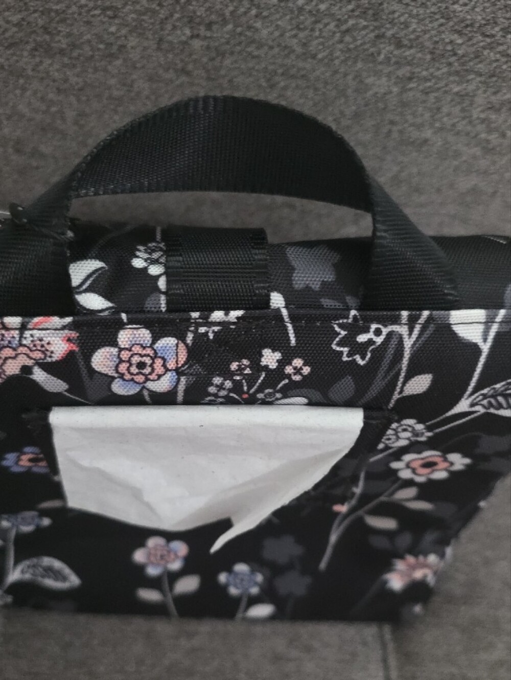 Vera Bradley Black Floral Lunch PAck with Pink & Blue Accents - Picture 5 of 13